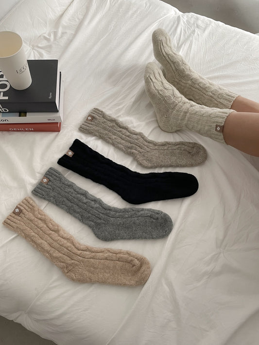 Wool Cable Knit Socks